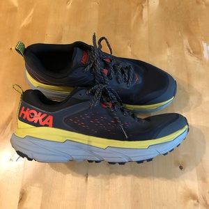 Hoka One One Challenger ATR 6
